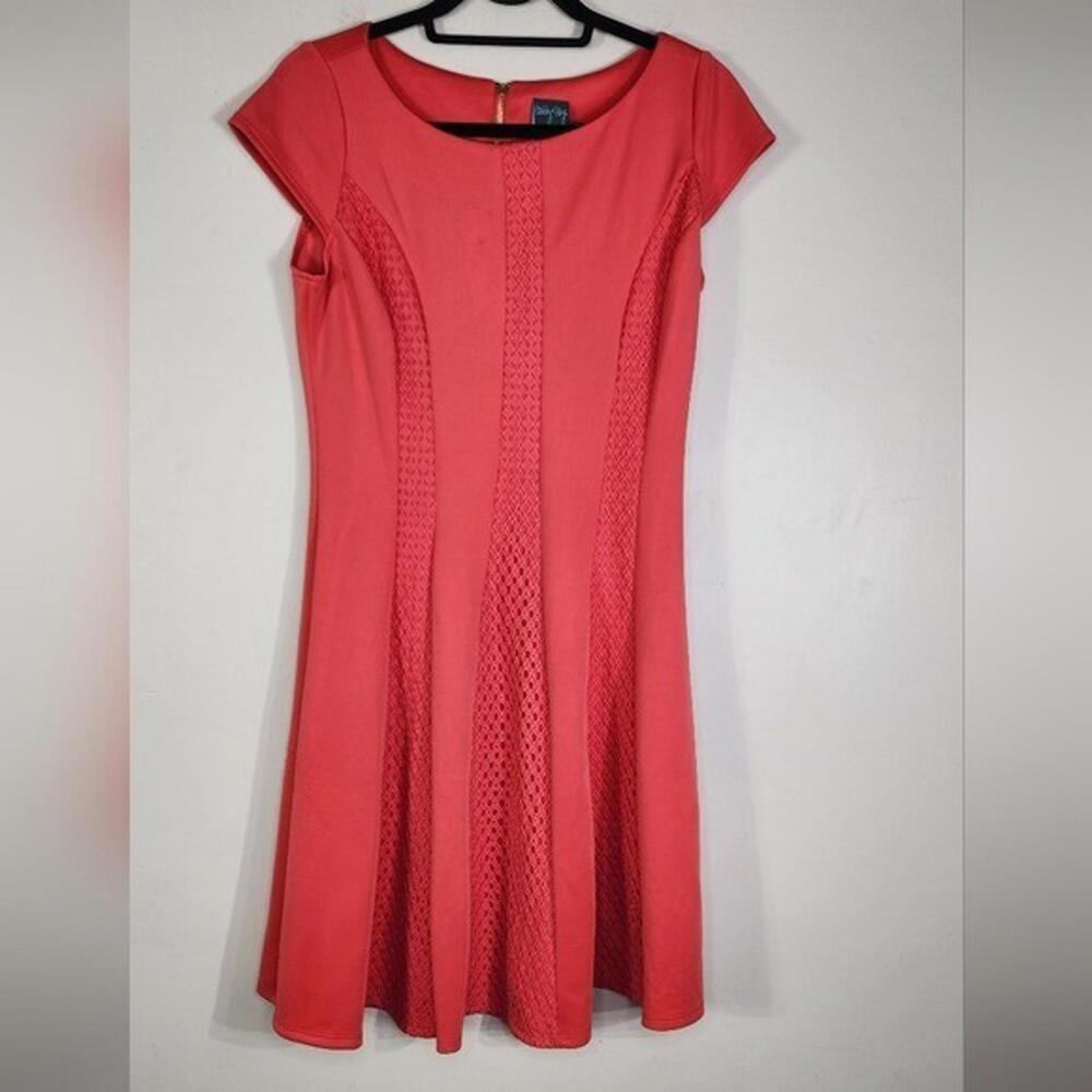 Gabby Skye Short Sleeve Knee Lenght Dress Size 10
